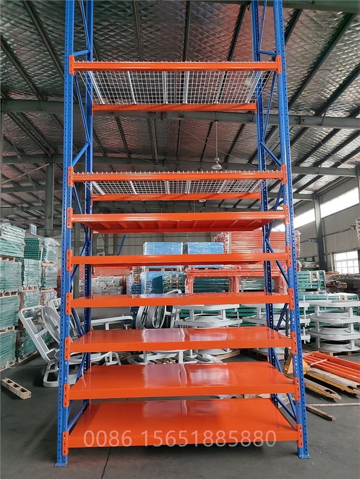 Scaffalature in filo metallico per impieghi gravosi