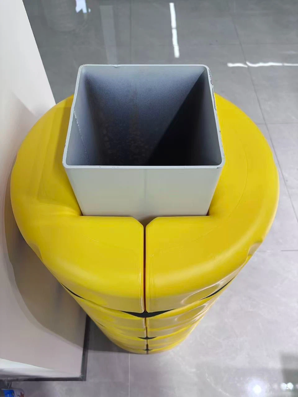 Flexible Barrier Polymer Guards Barrier Column Protector factory
